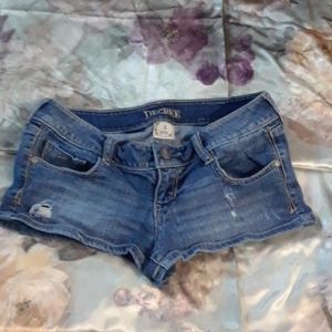 Decree booty jean shorts like new